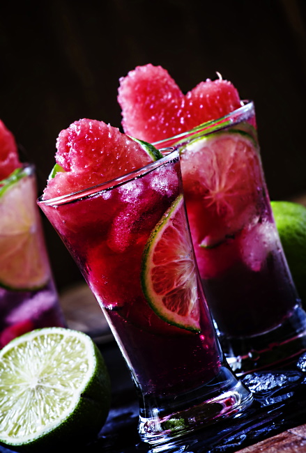 röd cocktail